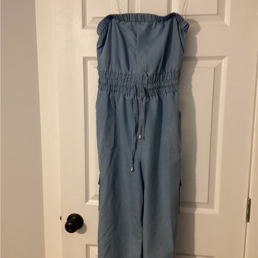 Romper - Picture 2 of 4